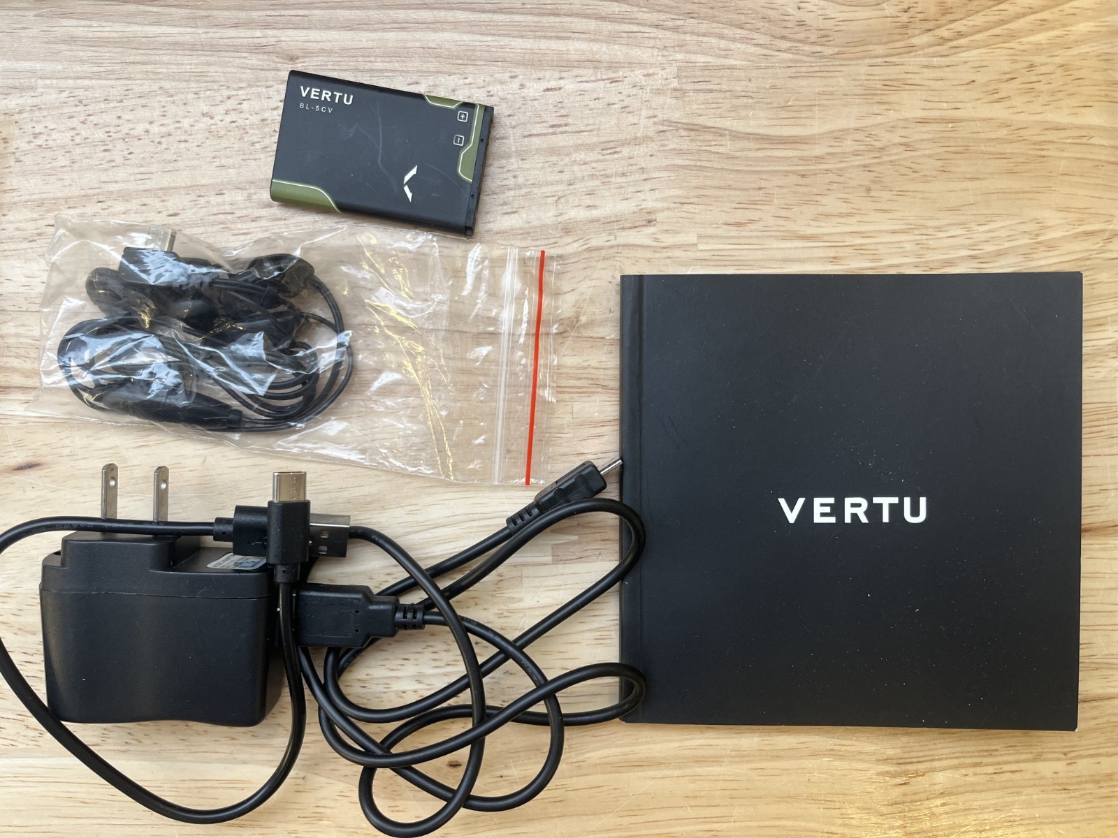 VERTU S-000168 RM-266V Luxury Mobile Phone Black & Grey – Accessories Included