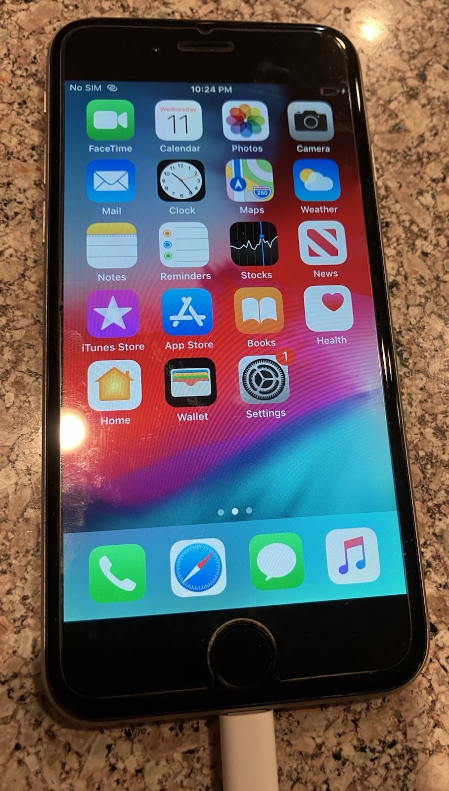 Apple iPhone 6 16GB Unlocked Black / Silver Model A1549 Works Great Protected