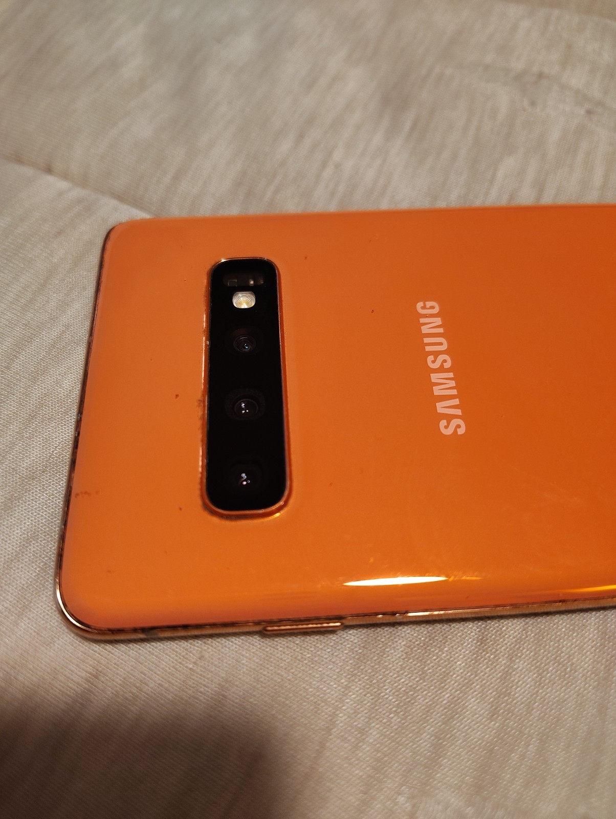 Samsung Galaxy S10 SM-G973U Salmon Pink 128GB (Used)