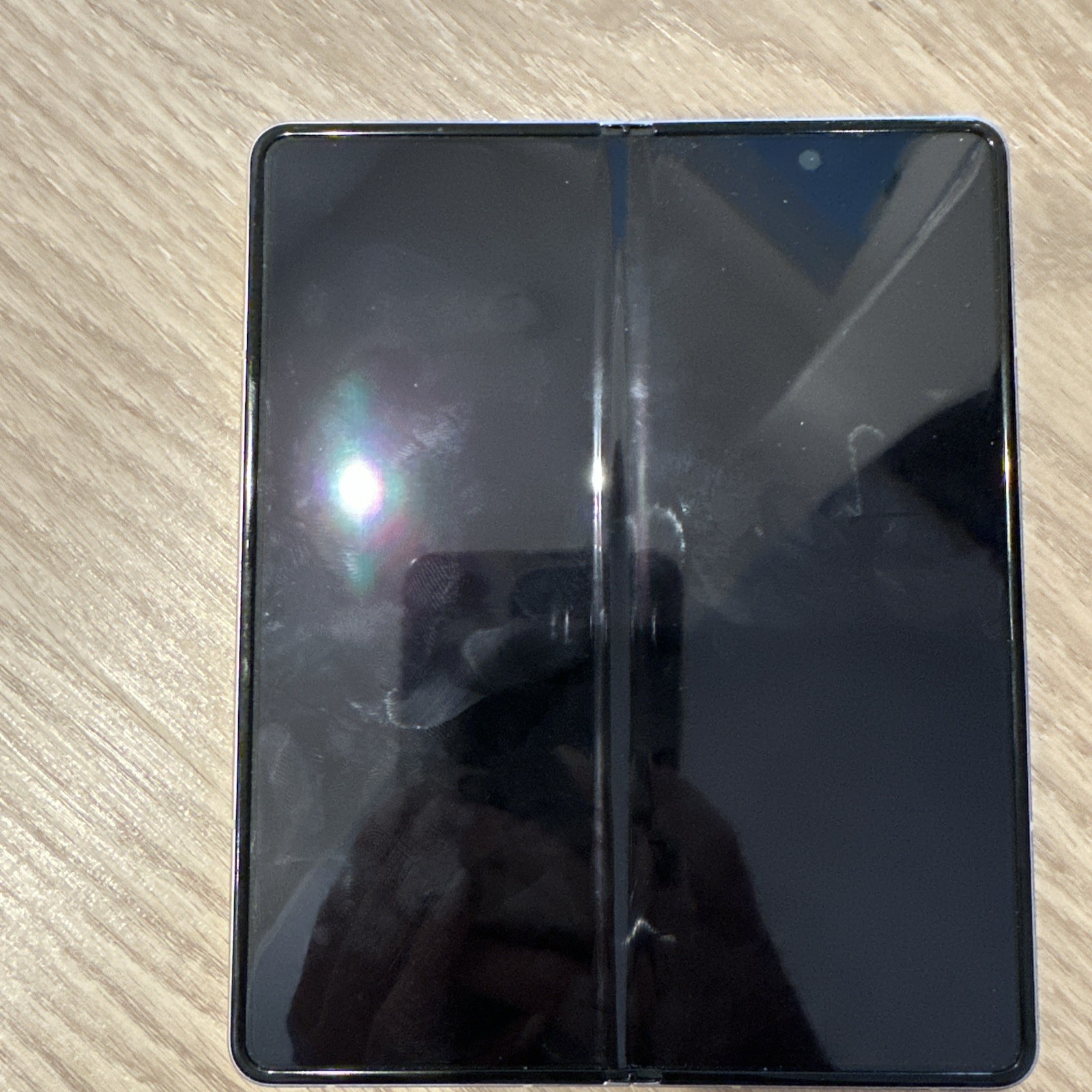 Samsung Galaxy Z Fold3 5G – Read Description – For parts. (E4)