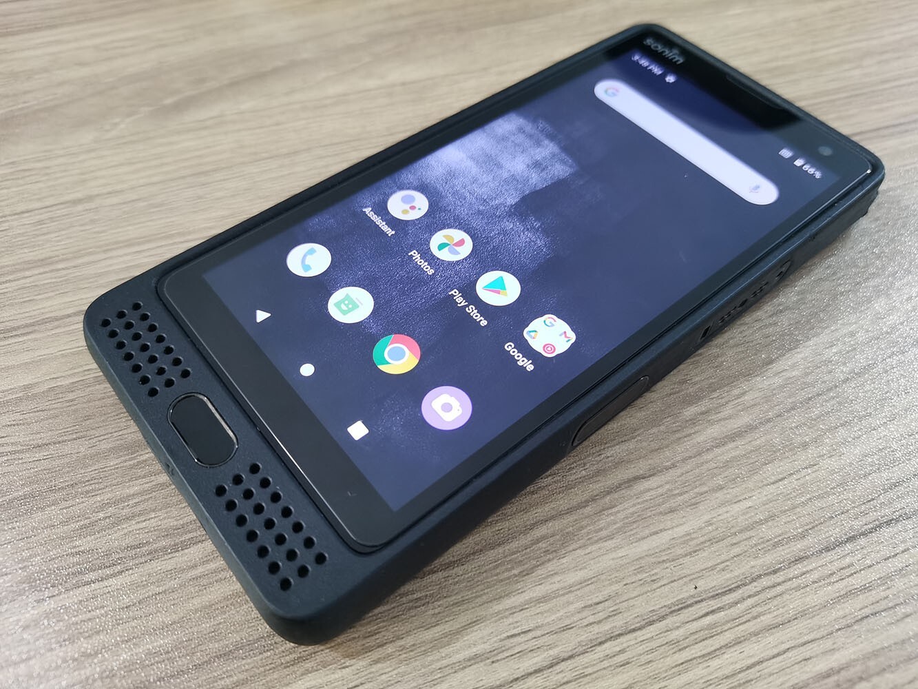 90%Ne w Sonim XP10 (XP9900)-Black Rugged Android 128GB Fully working Smartphone
