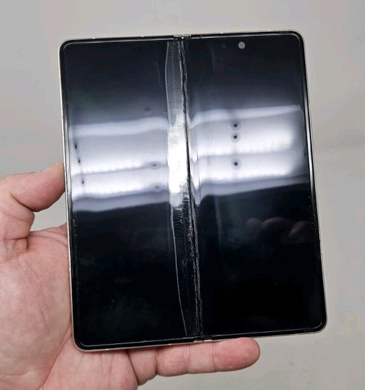 Samsung Galaxy Z Fold 3 5G Silver Internal Screen Not Working PARTS SM-F926U1