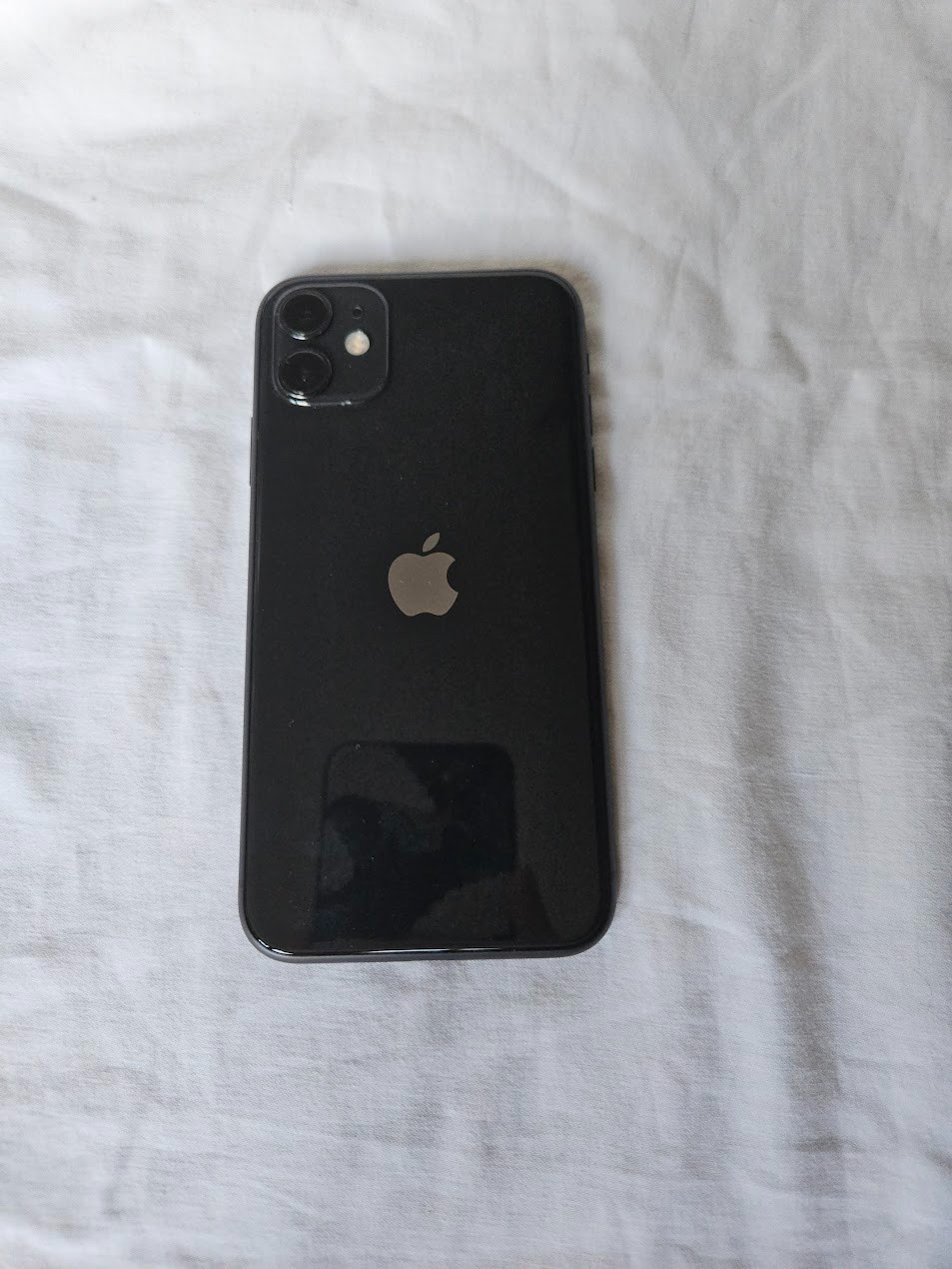 Apple iPhone 11 – 64 GB – Black (Unlocked) – MHC43LL/A