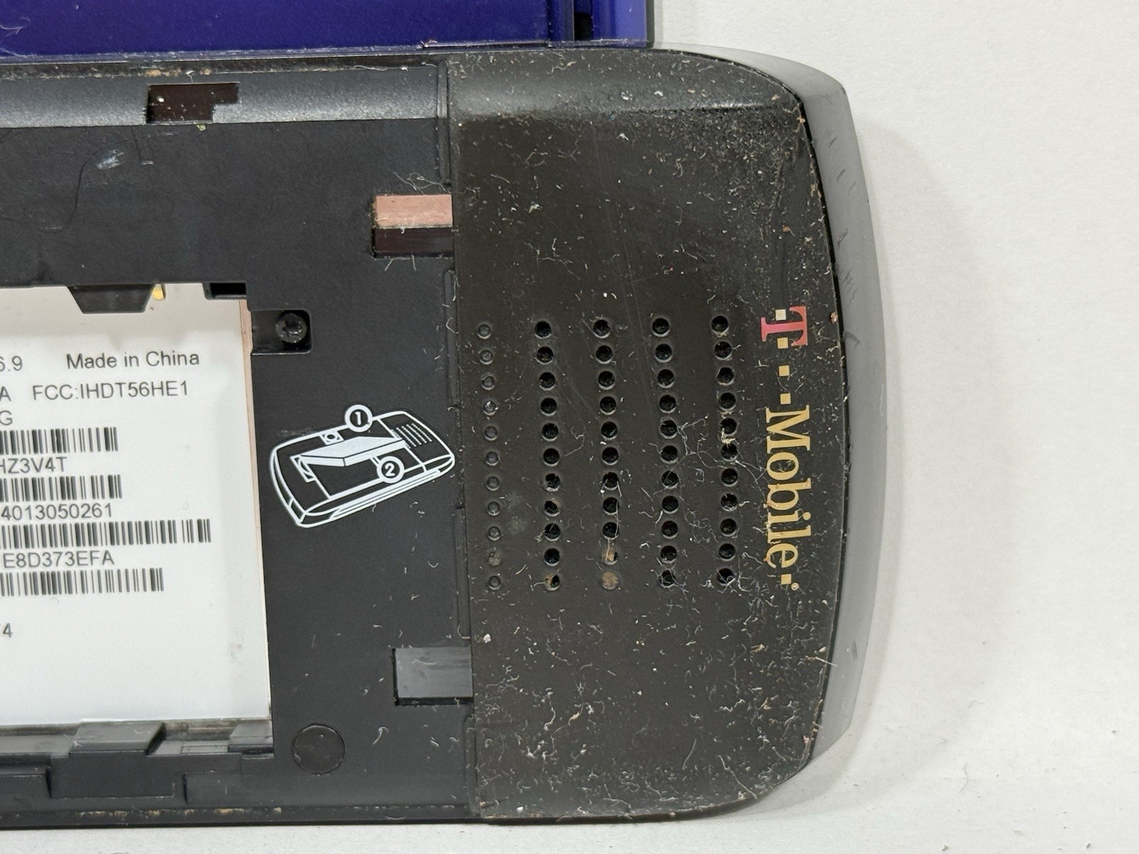 Motorola T-Mobile Sidekick Slide (Q700) 12MB QWERTY Cell Phone – POOR CONDITION