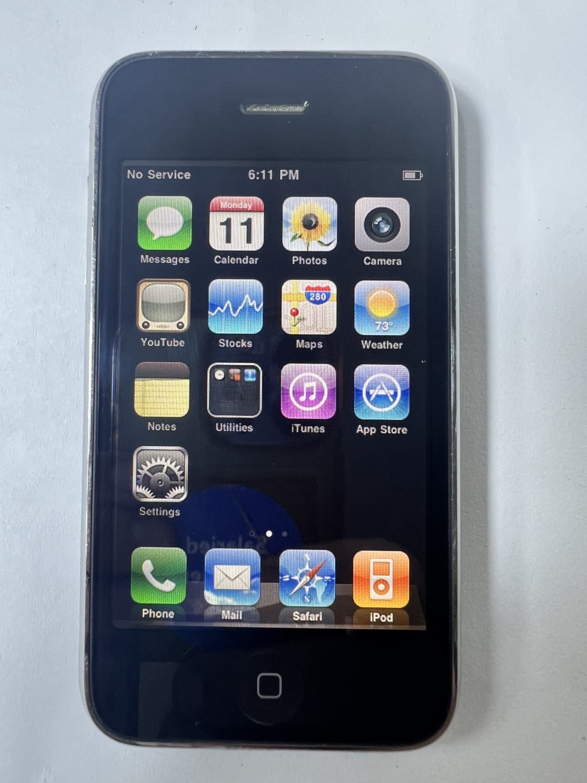 Apple iPhone 3G – 16GB – Black MB704LL AT&T Smart Phone A1421 iOS 4.2.1 WORKING!