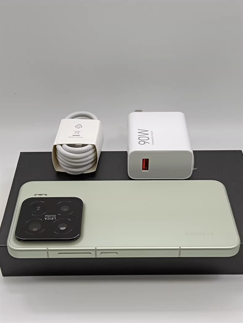 Original Xiaomi 15 5G HyperOS 2 6.36″ Snapdragon 8 Elite International Version