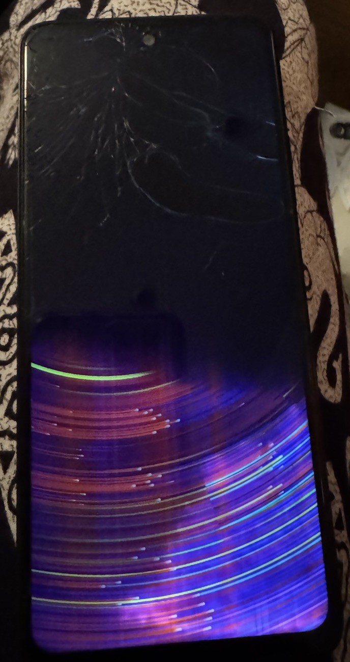 Nuu B15 6701L (Unknown) Cell Phone Fast Ship Good Used Cracked Glass Bad LCD