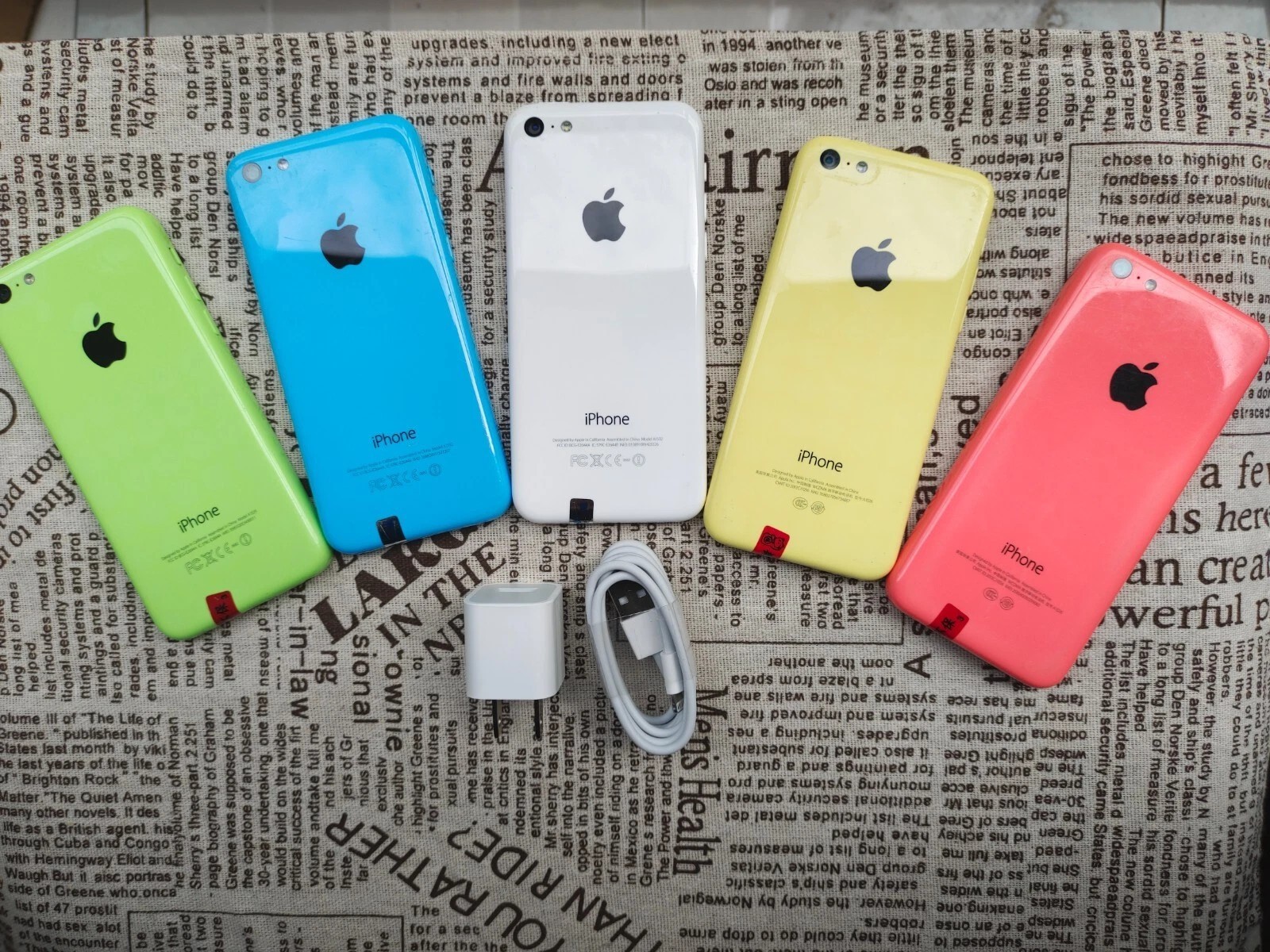 Apple iPhone 5C UNlocked 8/16/32GB BLUE/GREEN/PINK/WHITE/ YELLOW – New Battery