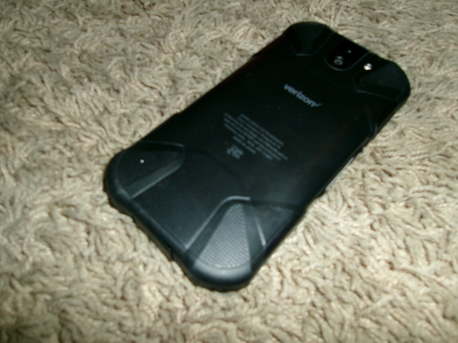 Kyocera DuraForce Pro 2 64GB Verizon Cell Phone Black E6910