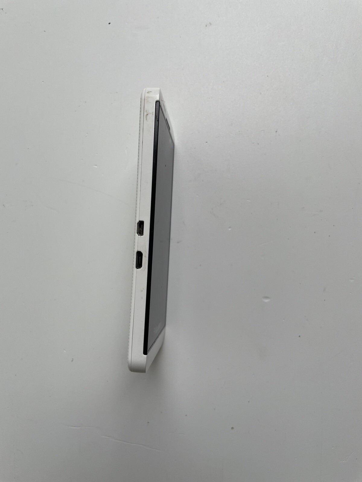 blackberry z10 Verizon Unlocked To GSM rare White Color Good Condition