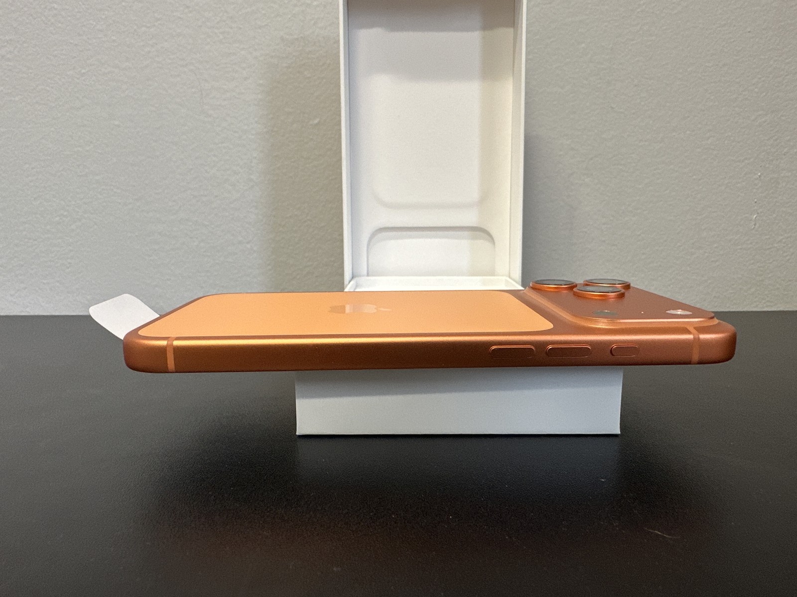 New Open Box Apple iPhone 17 Pro Max 512GB Orange (AT&T Cricket ONLY) 1393