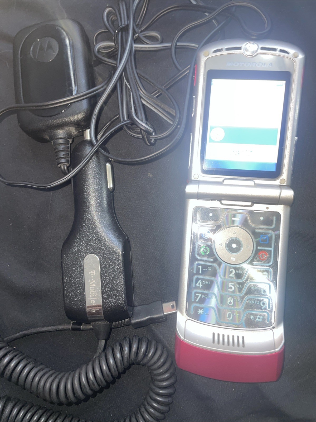 Motorola RAZR V3 Pink/Silver Flip Phone (T-Mobile) WORKS 2 Motorola Chargers