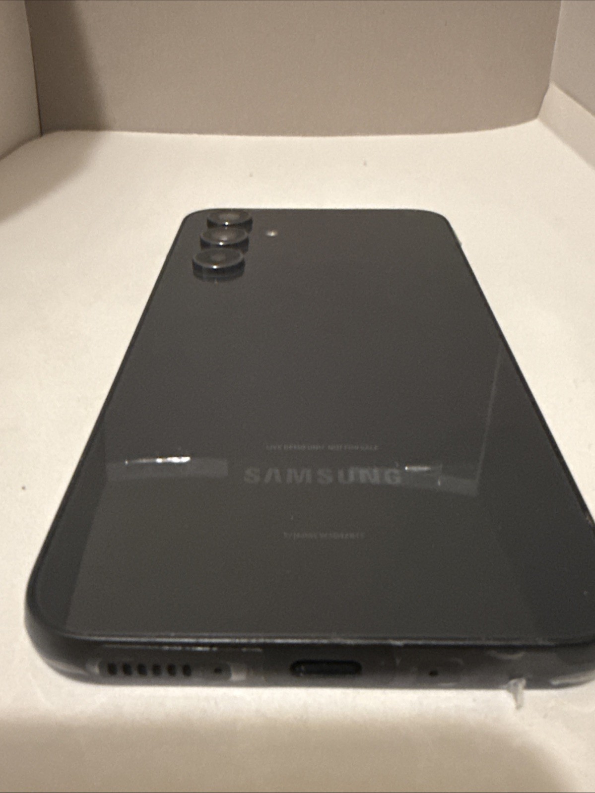 Samsung A54 5G – DEMO UNIT (READ DESCRIPTION)