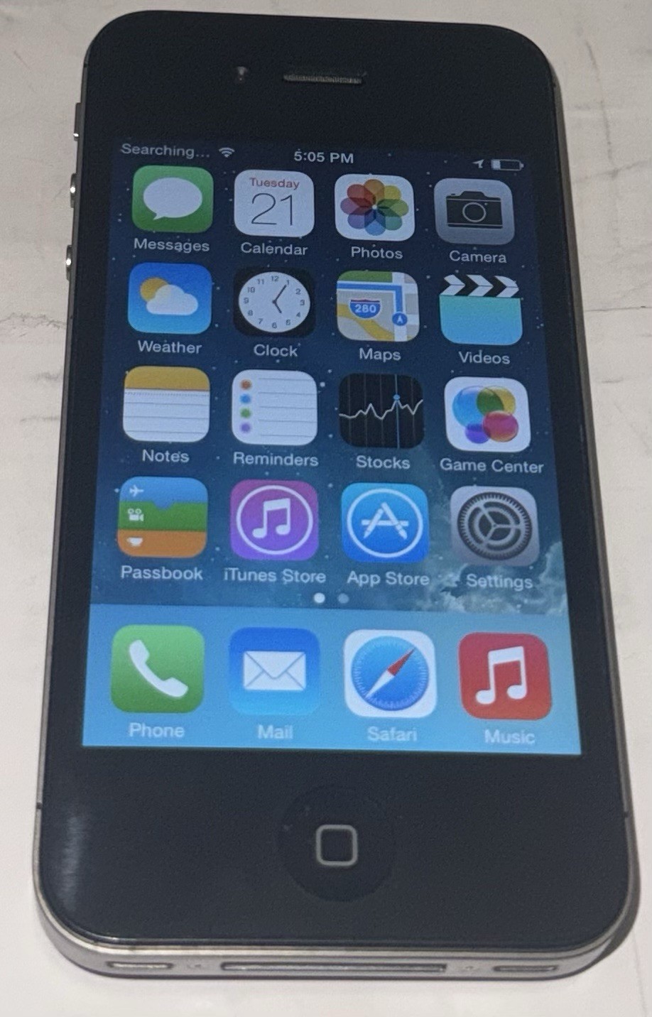 Apple iPhone 4 (A1349) – 32 GB – Black Tested Working