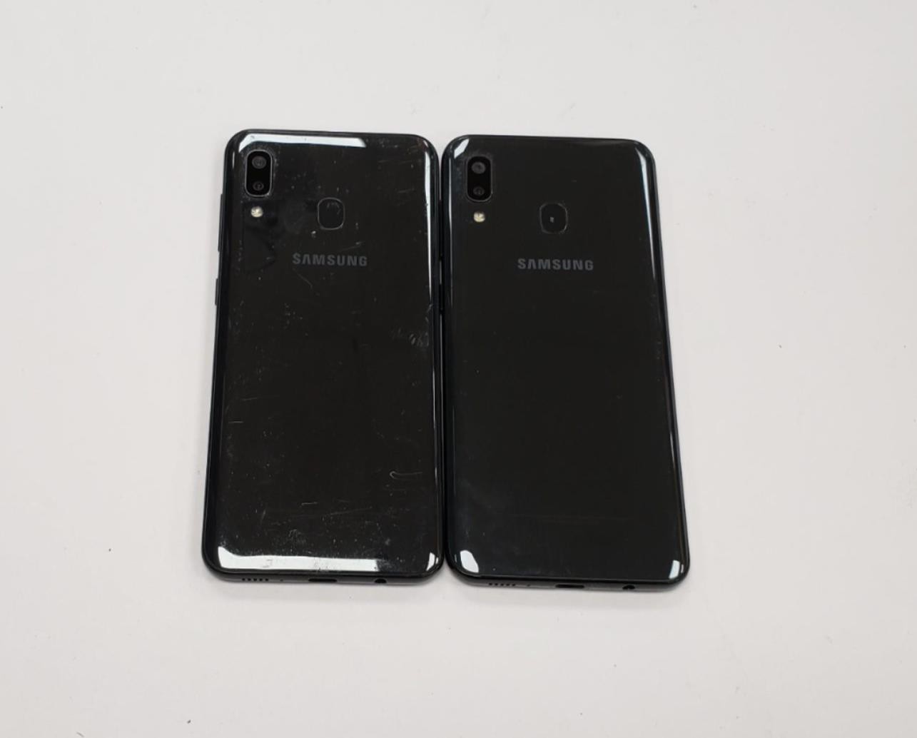 Lot of 2 Samsung Galaxy A20 SM-A205U 32GB Black T-mobile Only **READ**
