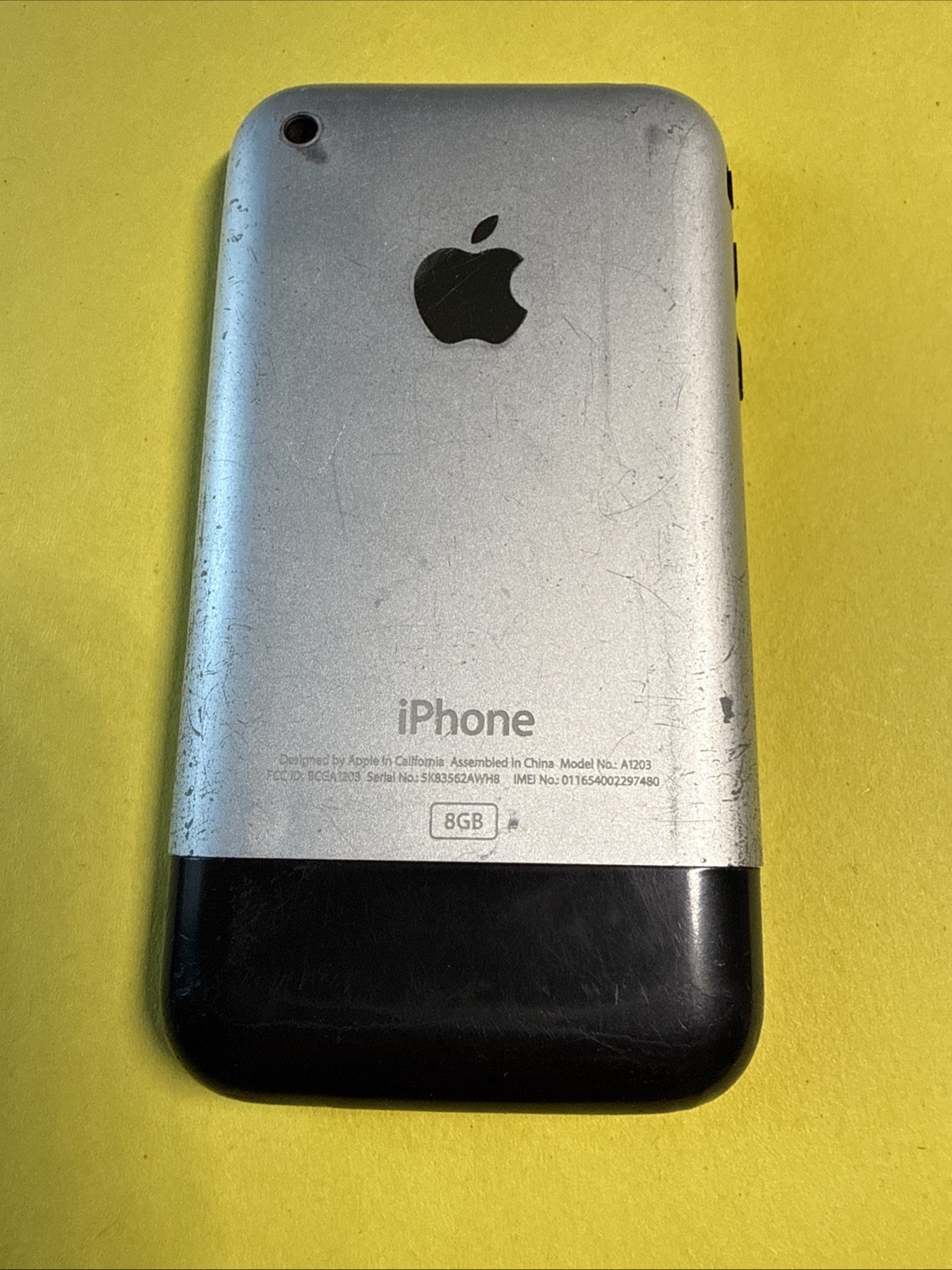 Apple iPhone 1st Generation – 8GB – Black – A1203 (GSM)