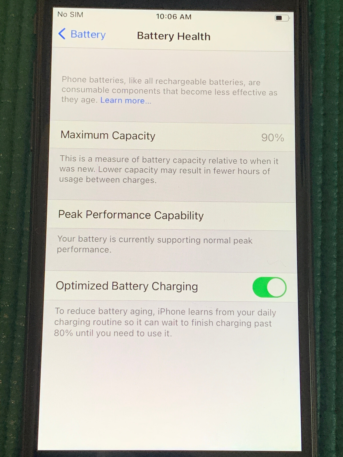 Apple iPhone 8 64GB Unlocked Smartphone Space Gray A1863 (CDMA + GSM)
