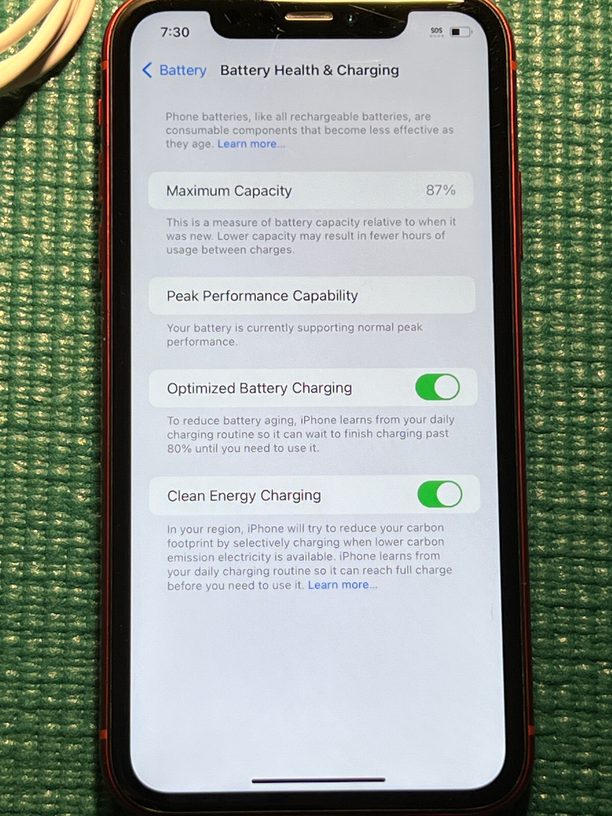 Apple iPhone XR – 64GB – Red (Unlocked) A1984 CDMA + GSM
