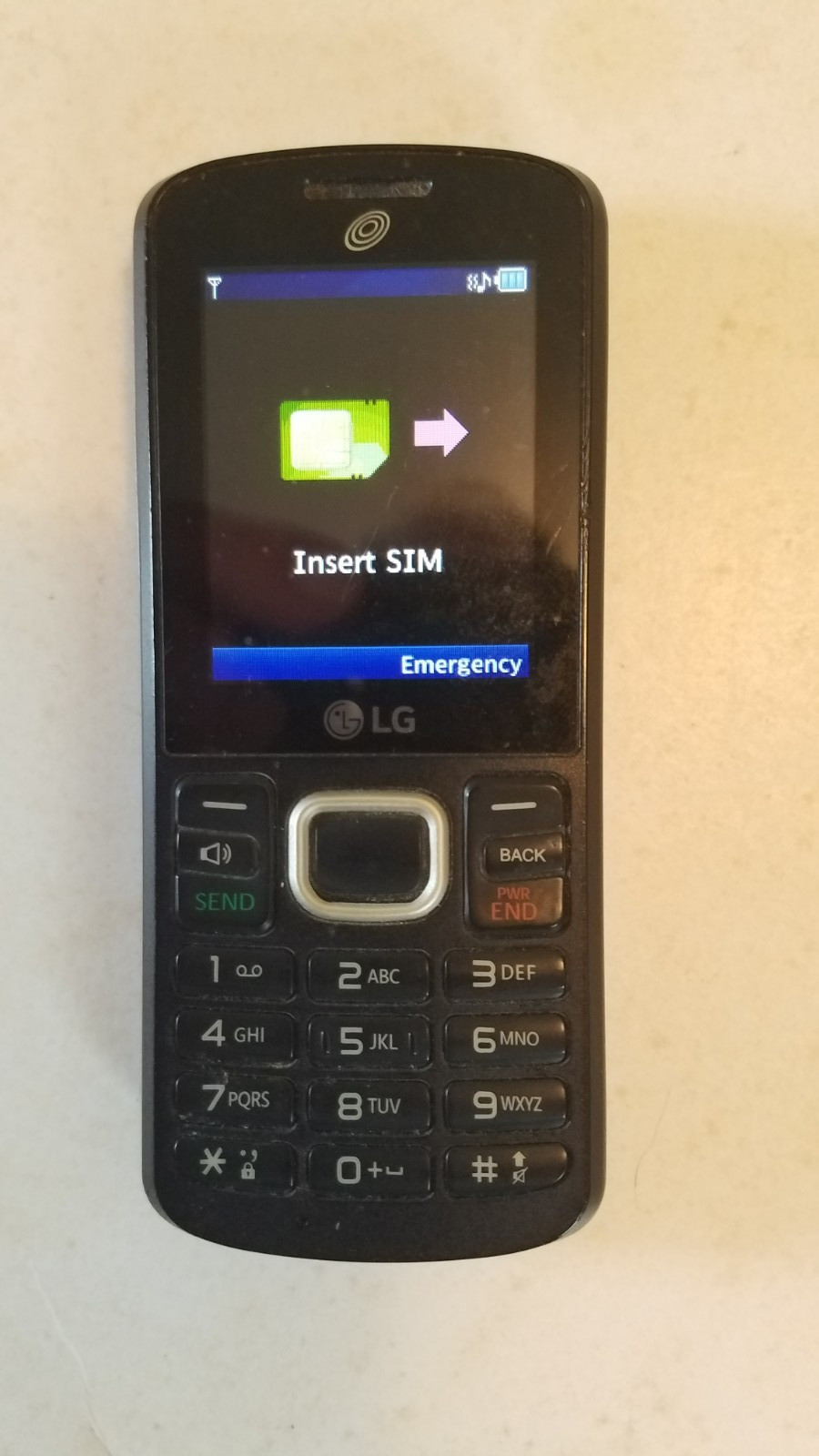 LG 328BG – Black and Gray Cellular Phone ( TracFone )