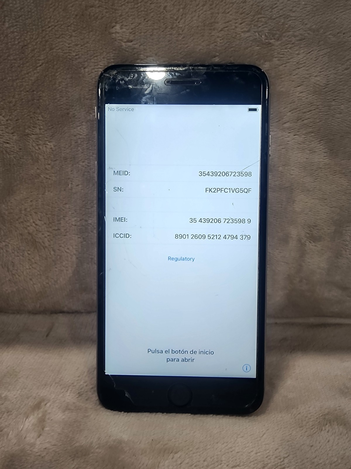 Apple iPhone 6s Plus – Silver (Unlocked) READ!