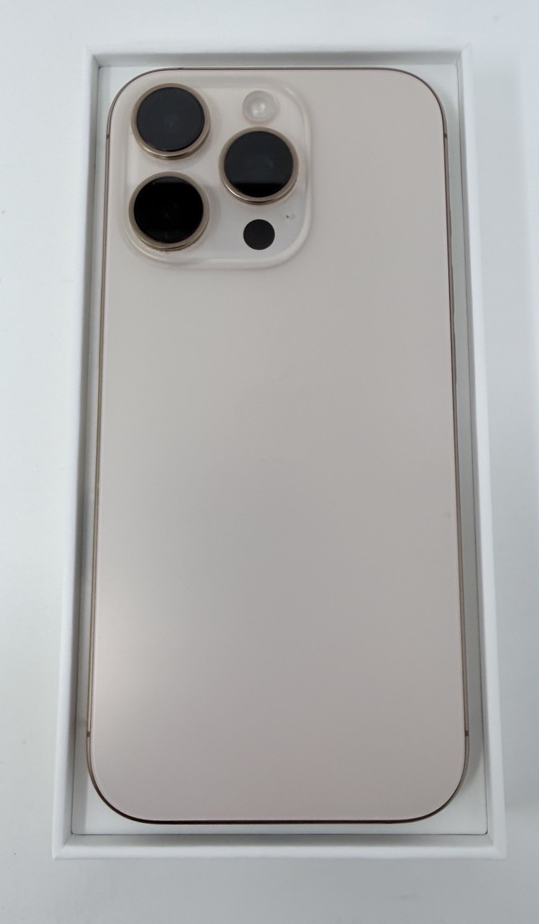 Iphone 16 Pro 128GB Desert Titanium A3083