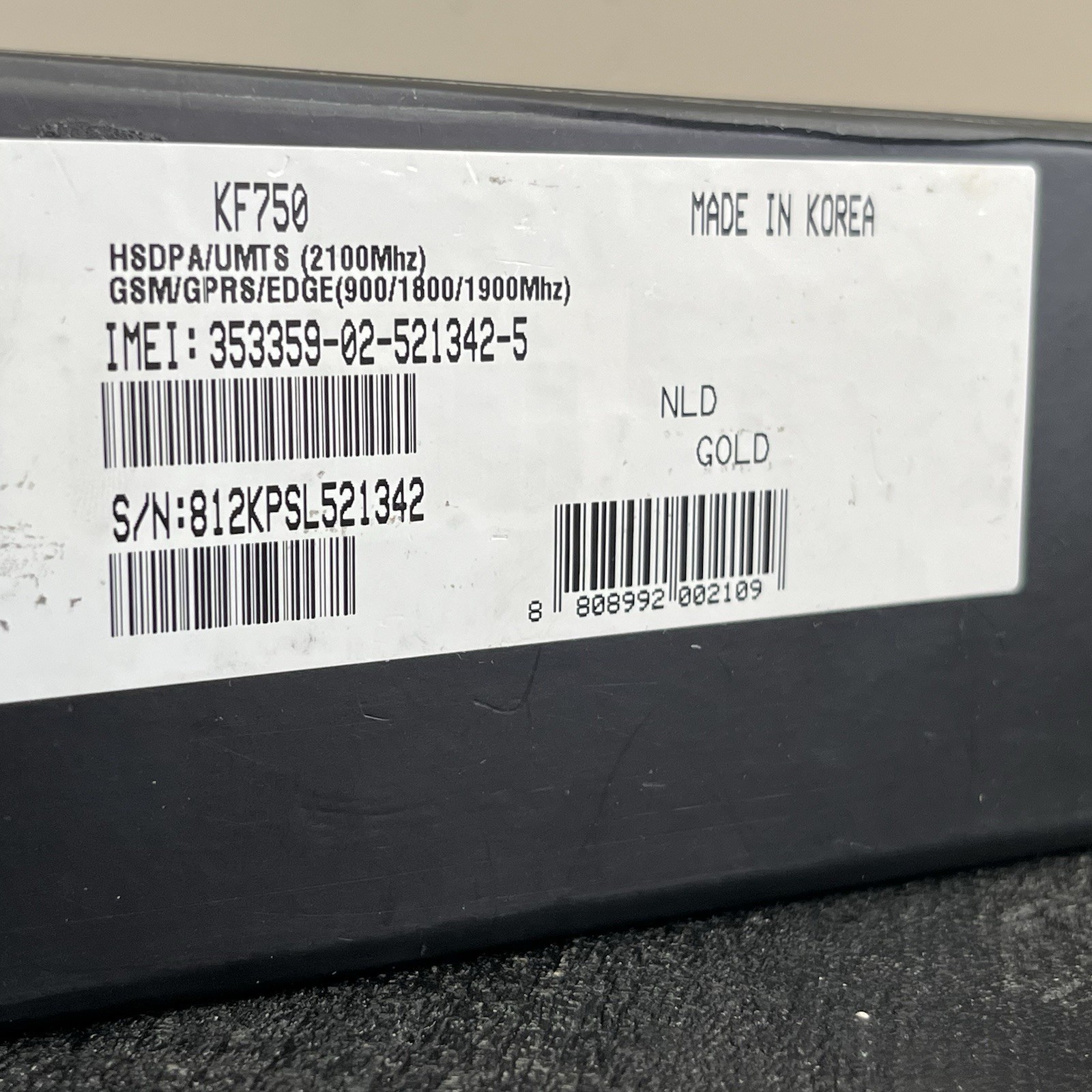 LG KF750 Secret Gold edition complete in box