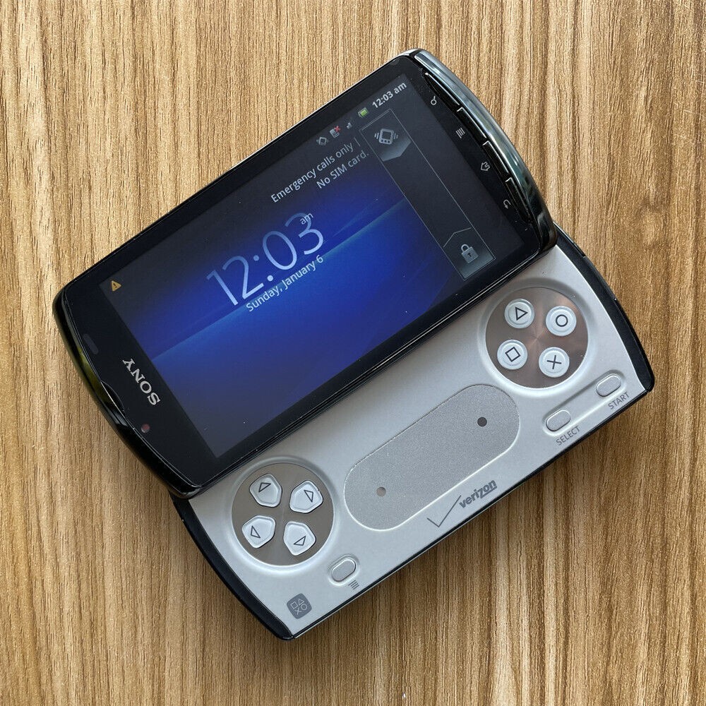 Sony Ericsson XPERIA PLAY R800i Android Classic Unlocked Smartphone Black