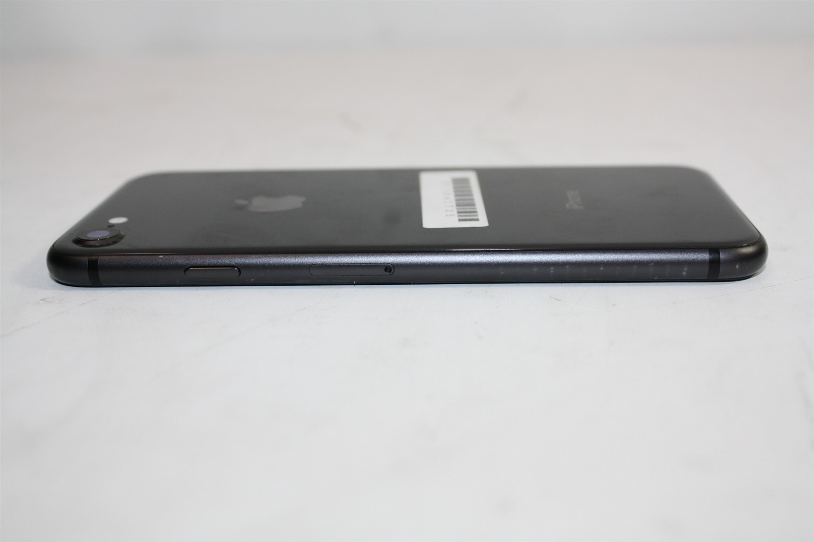 Apple iPhone 8 Space Gray A1863 iOS 16.1 64GB Verizon Only Battery Capacity 82%