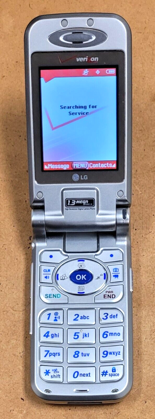 LG VX8000 – Silver and Gray ( Verizon ) Very Rare Cellular Flip Phone – Boxed
