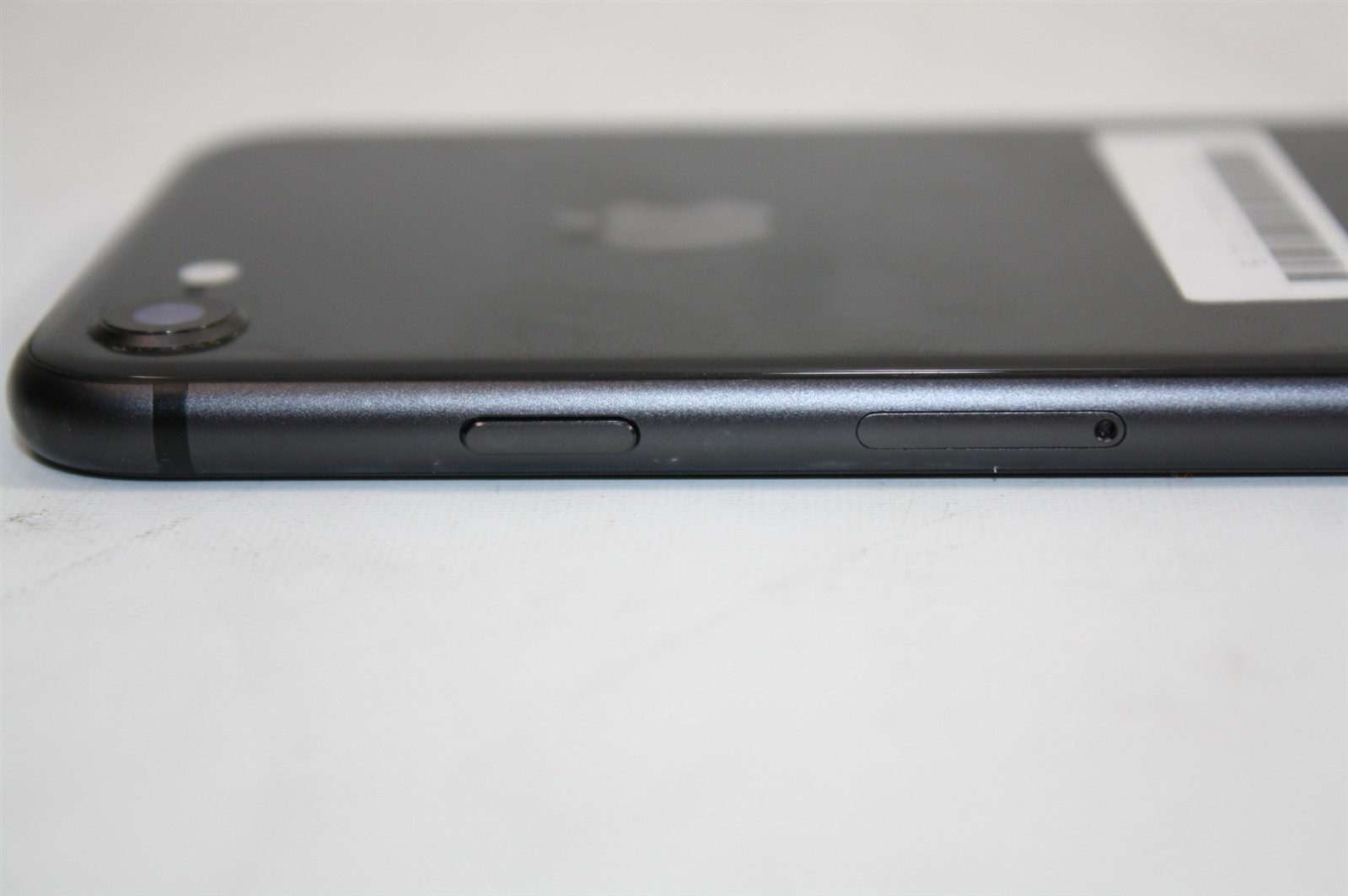 Apple iPhone 8 Space Gray A1863 iOS 16.1 64GB Verizon Only Battery Capacity 82%