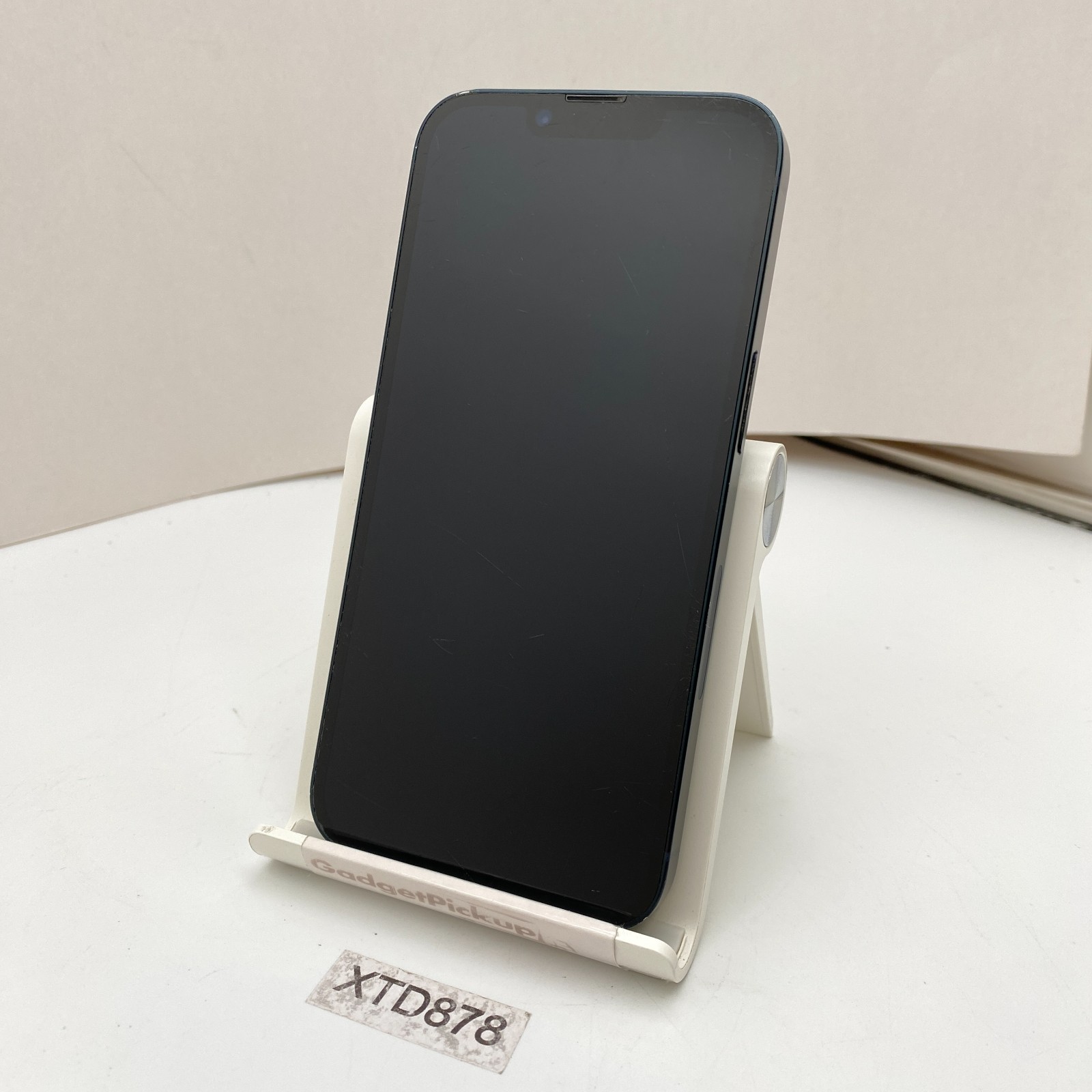 Apple iPhone 14 – 128GB – Midnight (AT&T/Cricket ONLY) – Fair Condition