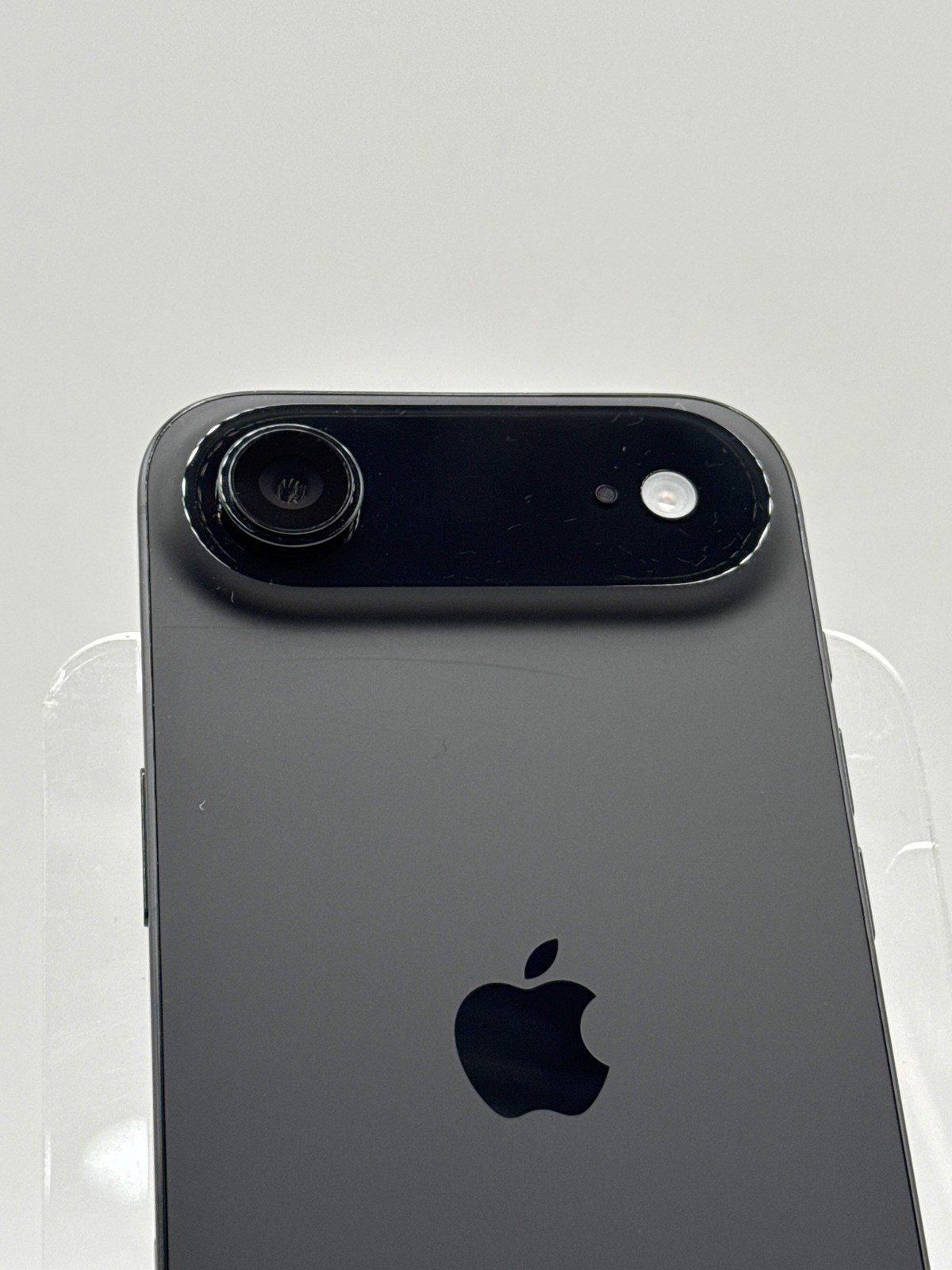Apple iPhone 17 Air 256GB Space Black TracFone – Open Box