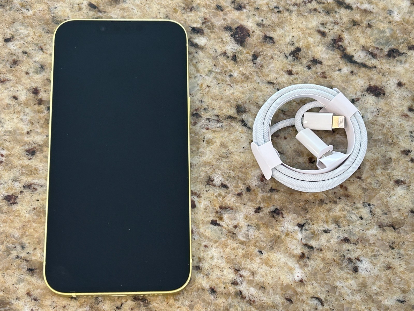 Apple iPhone 14 128GB Network Unlocked – See Description