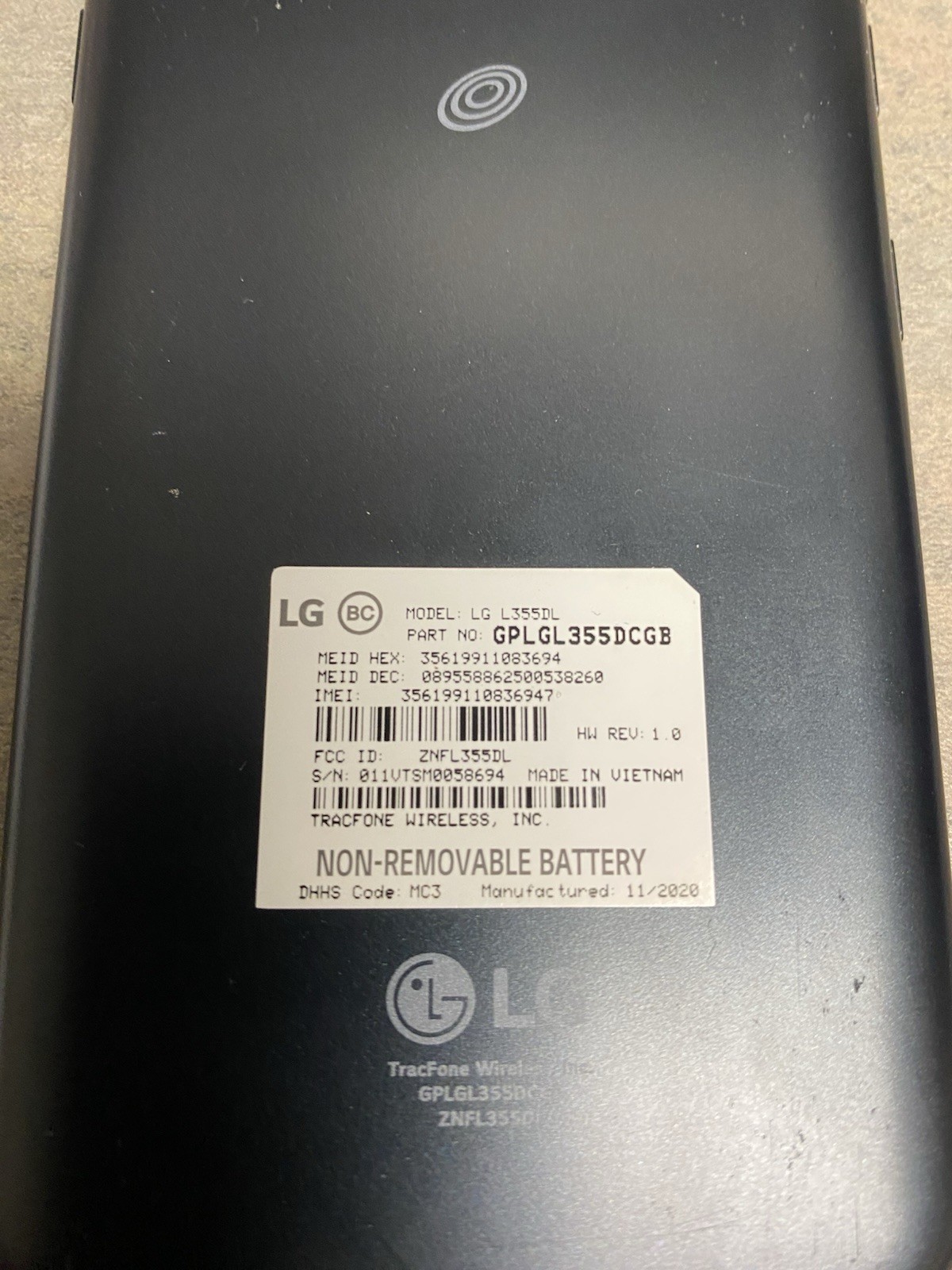 LG K31 Rebel Tracfon 32GB *Cracked Screen*