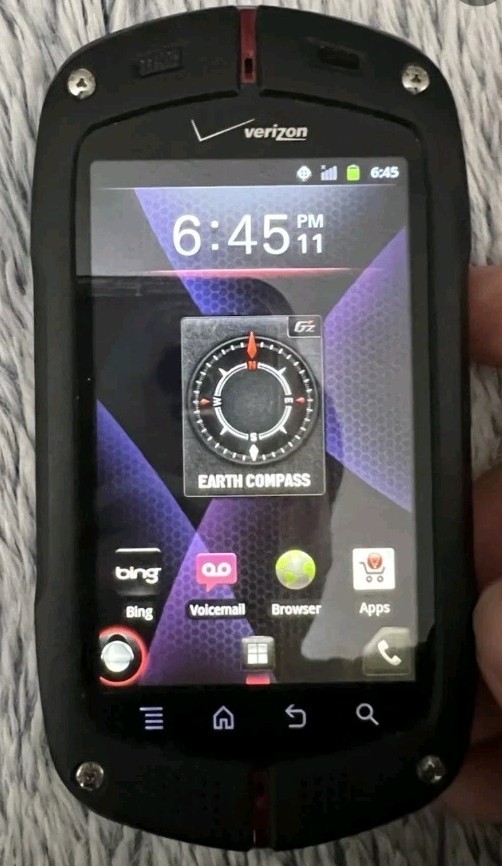 Casio GZ One Commando C771 1GB (Verizon) *NEW*