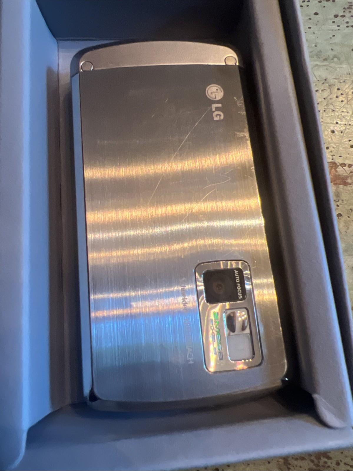 LG KE970 Very Rare – Black Label Series Unlocked