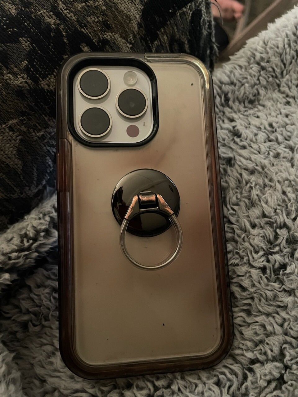 apple iphone 15 pro Unlocked 1 Month Old With Tik Tok App Fully Installed