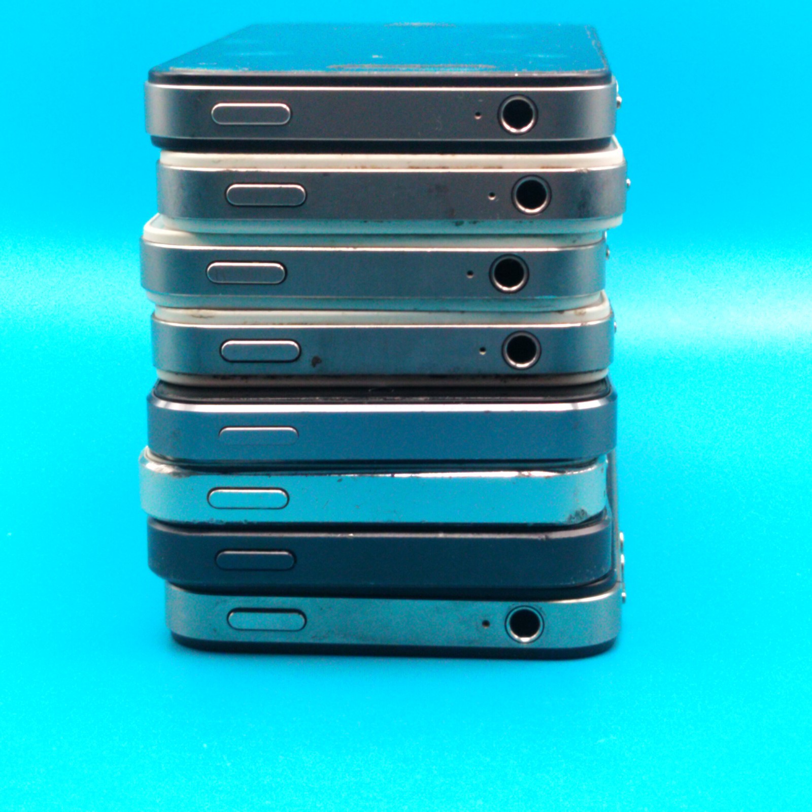 Apple IPhone Lot 8 Smartphones Mixed Models Parts Repair As Is Read Description