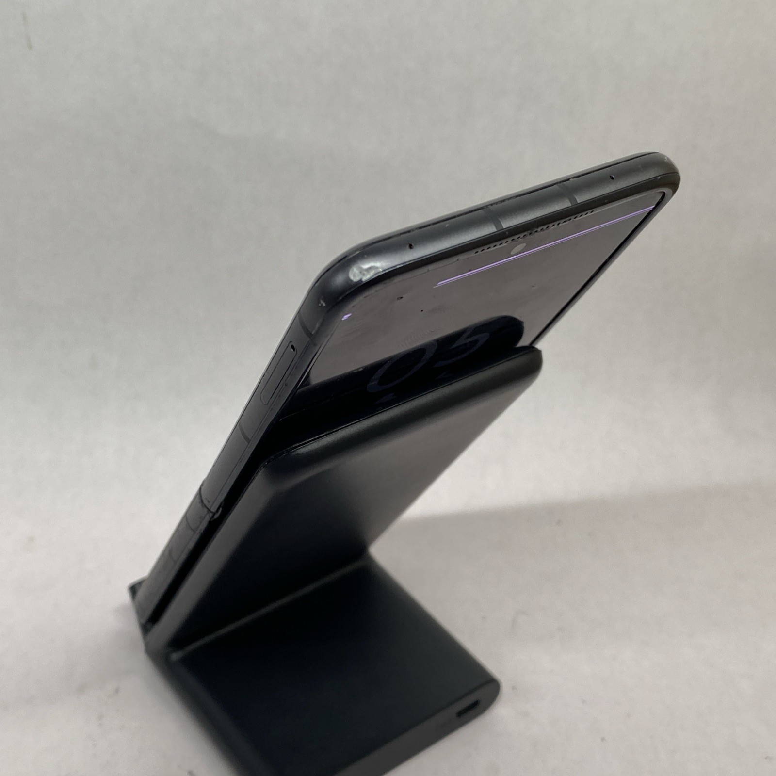 Motorola Razr 2024 XT2453-3 256GB Grey Factory Unlocked Bad Inner Screen READ*