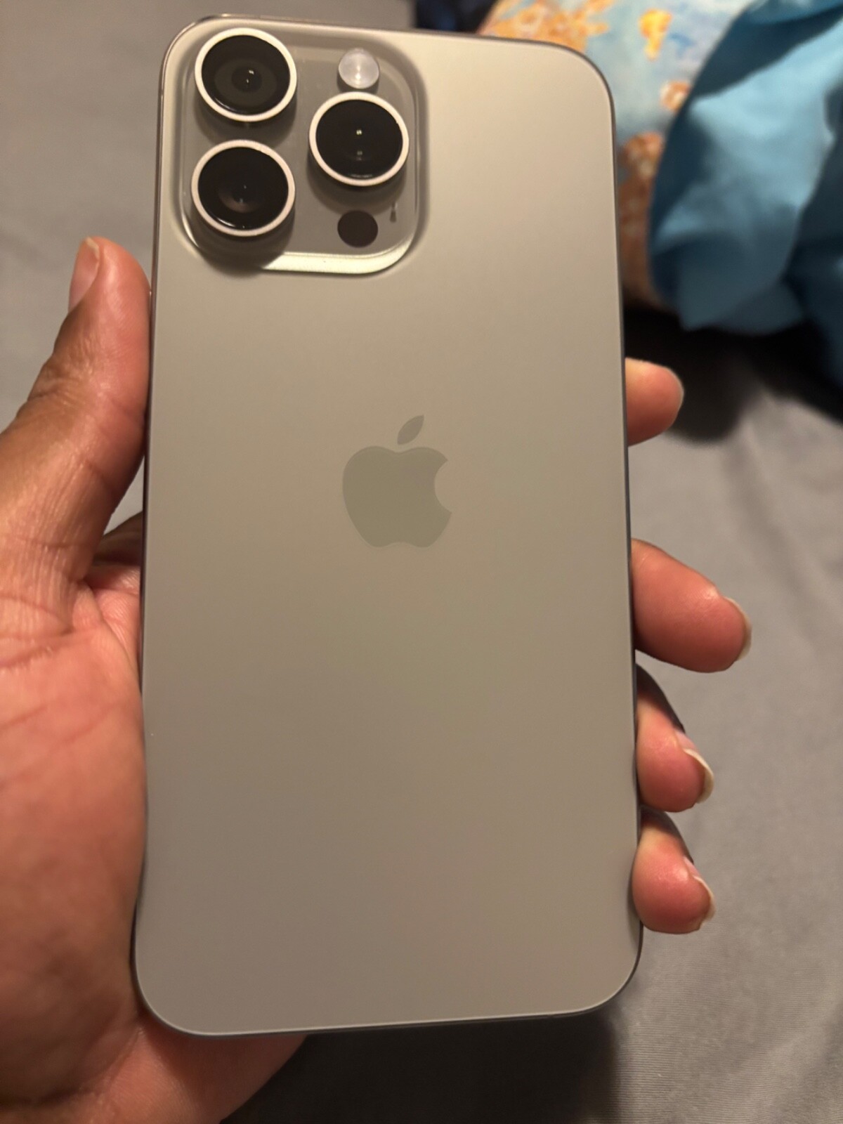 Apple iPhone 15 Pro Max – 256 GB – Beige (Unlocked)