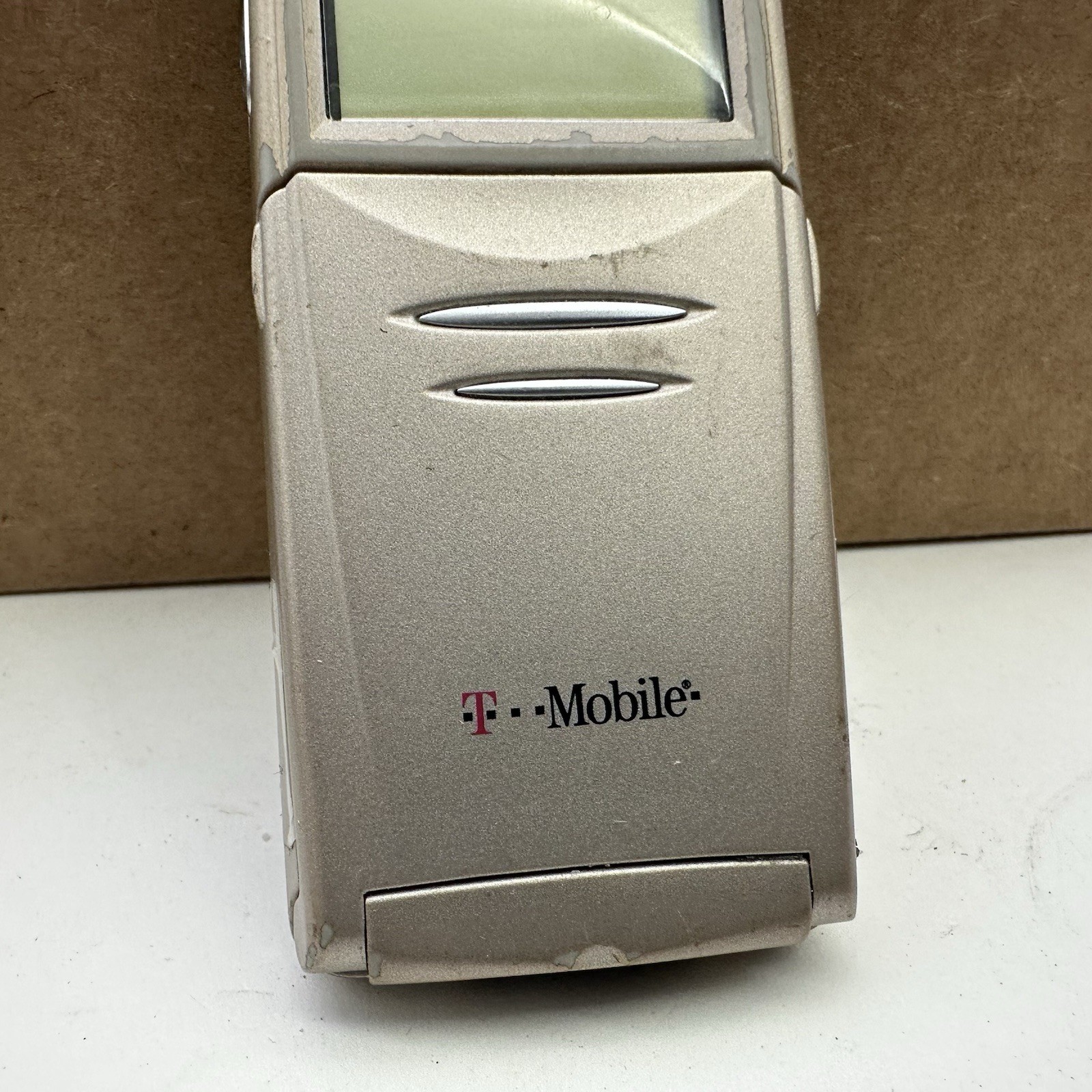 Samsung SGH-N105 – Gold and Gray T-Mobile Very Rare Phone Untested For Parts