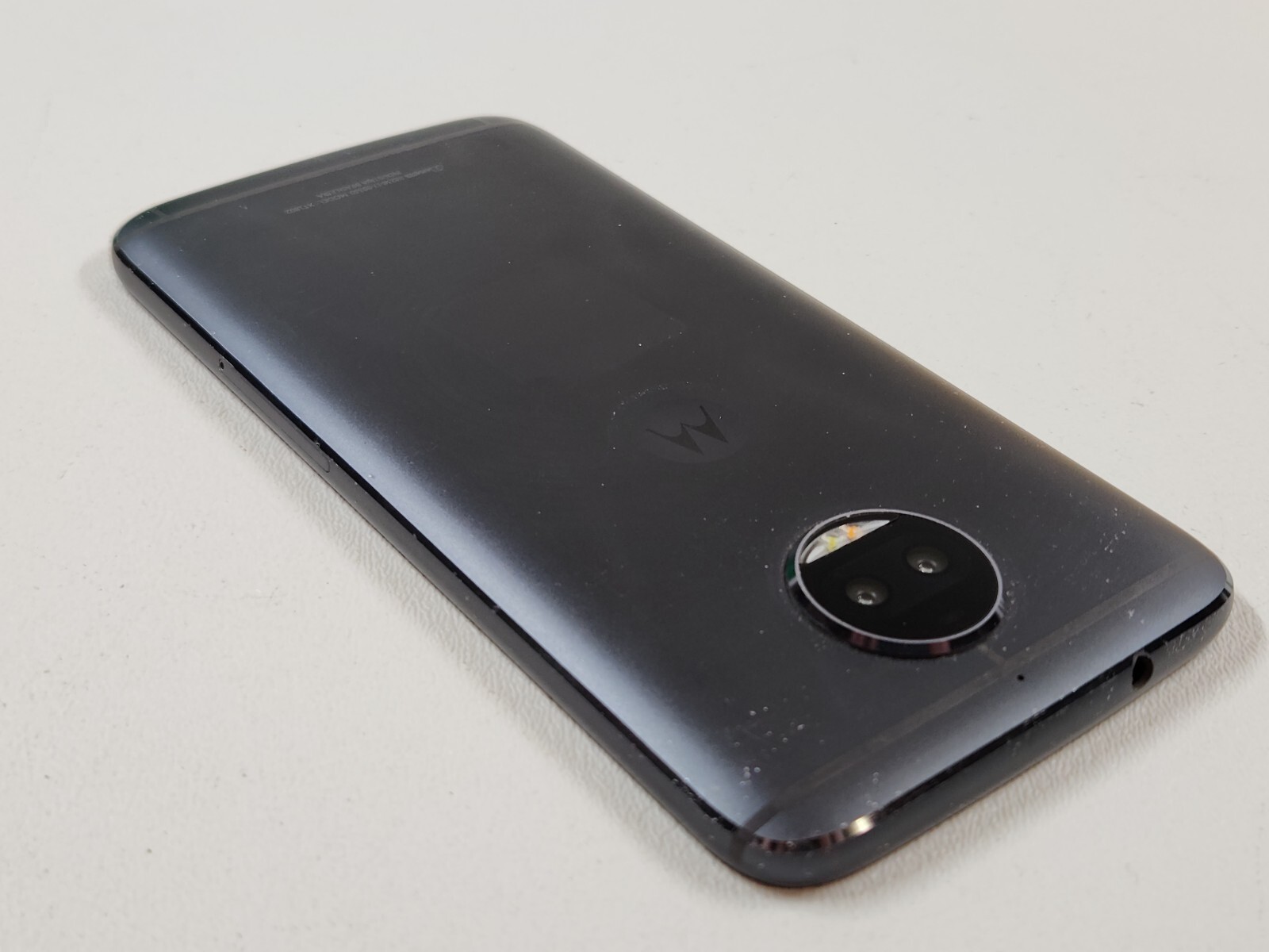 Motorola Moto G5s Plus (XT1802) 32GB – Gray (GSM Unlocked) – PLEASE READ -Q1494