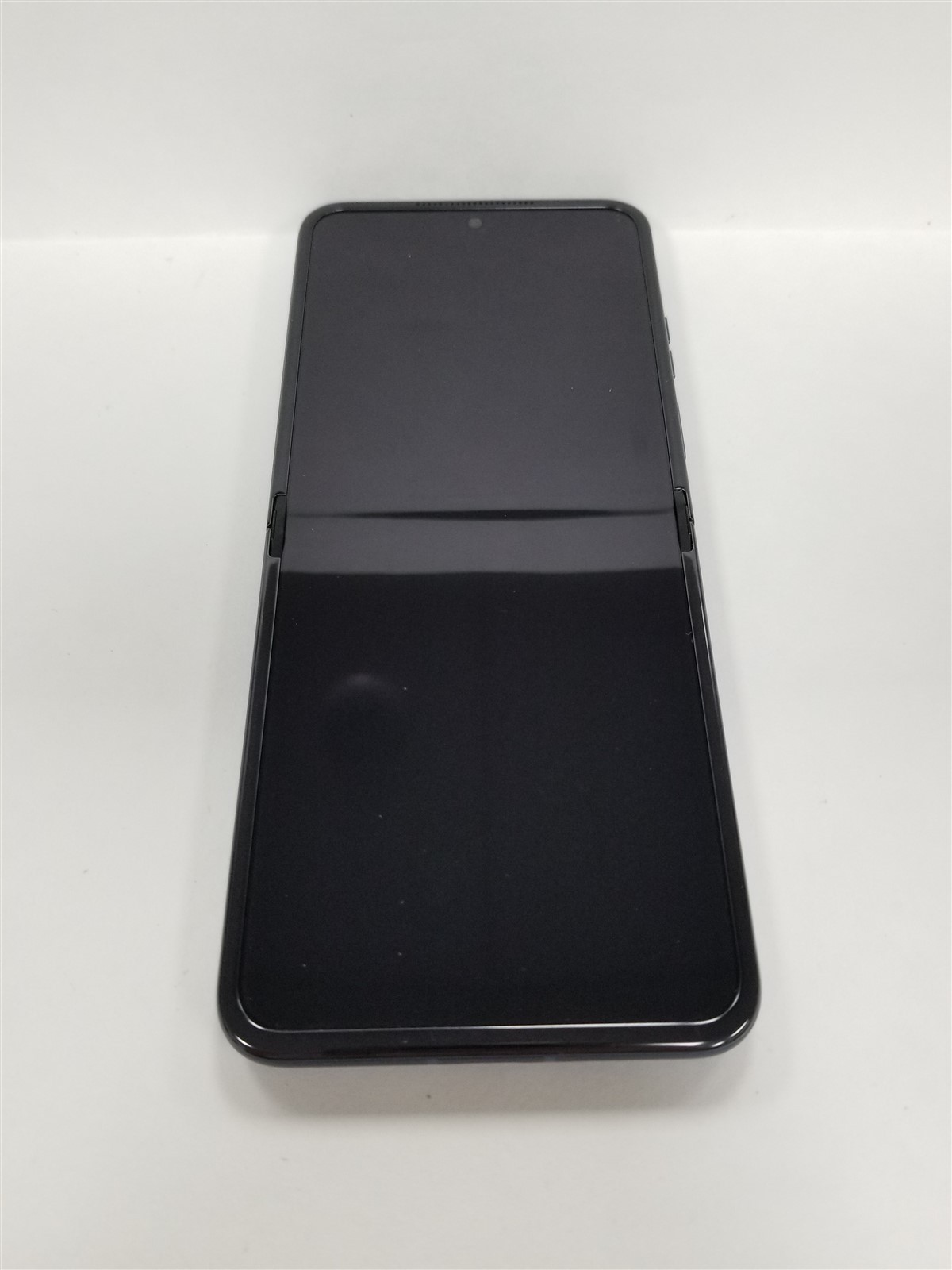 Motorola Razr 2025 256GB Blue XT2553-3 (Dish Wireless) Fully Functional DG6383
