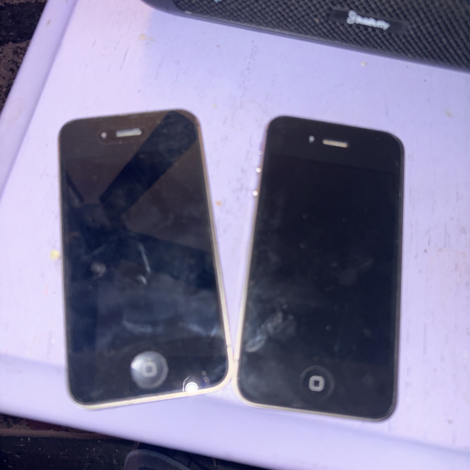 Apple iPhone 4S 16GB Model A1387 unlocked wiped minty Plus iPhone 4 for parts