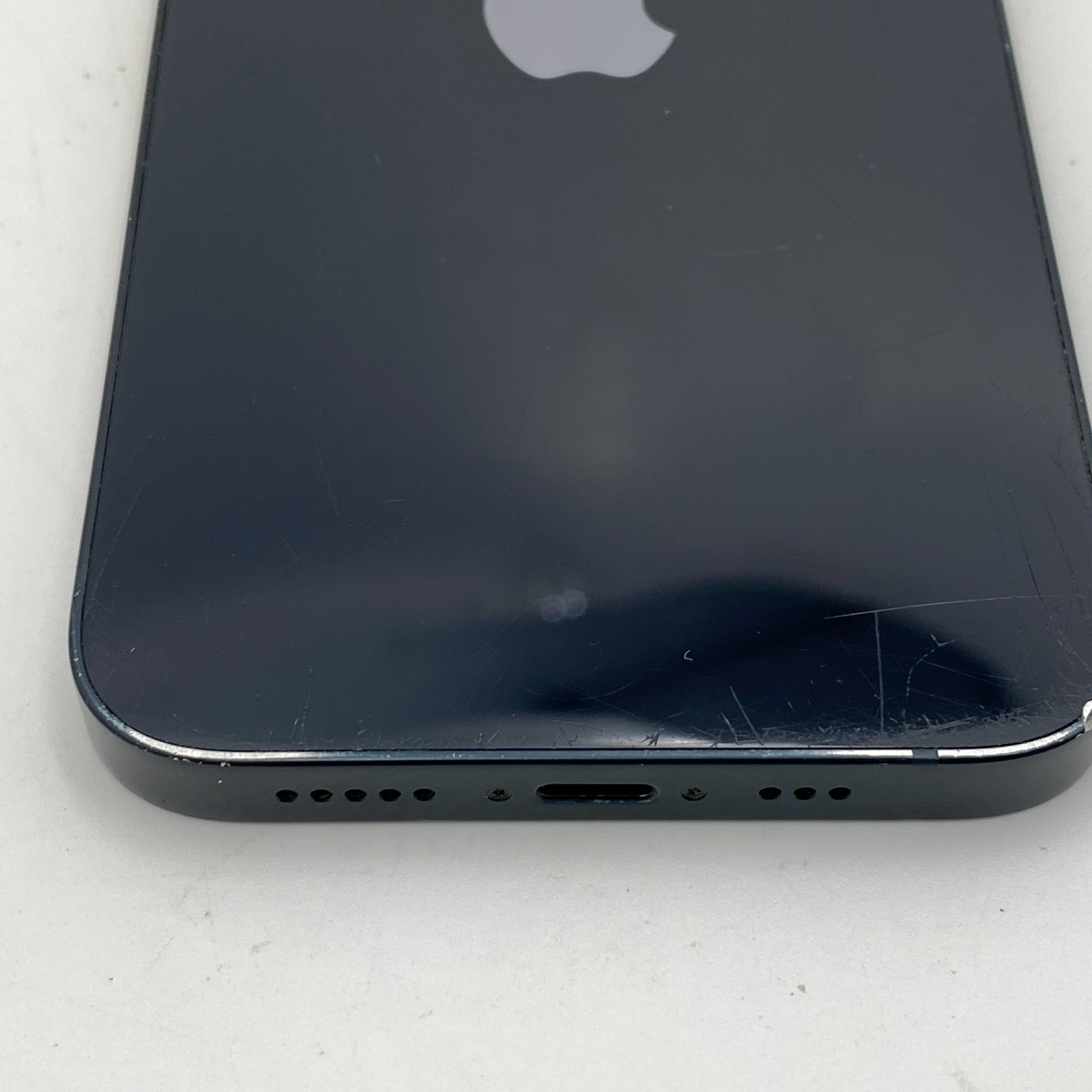 Apple iPhone 14 – 128GB – Midnight (AT&T/Cricket ONLY) – Fair Condition