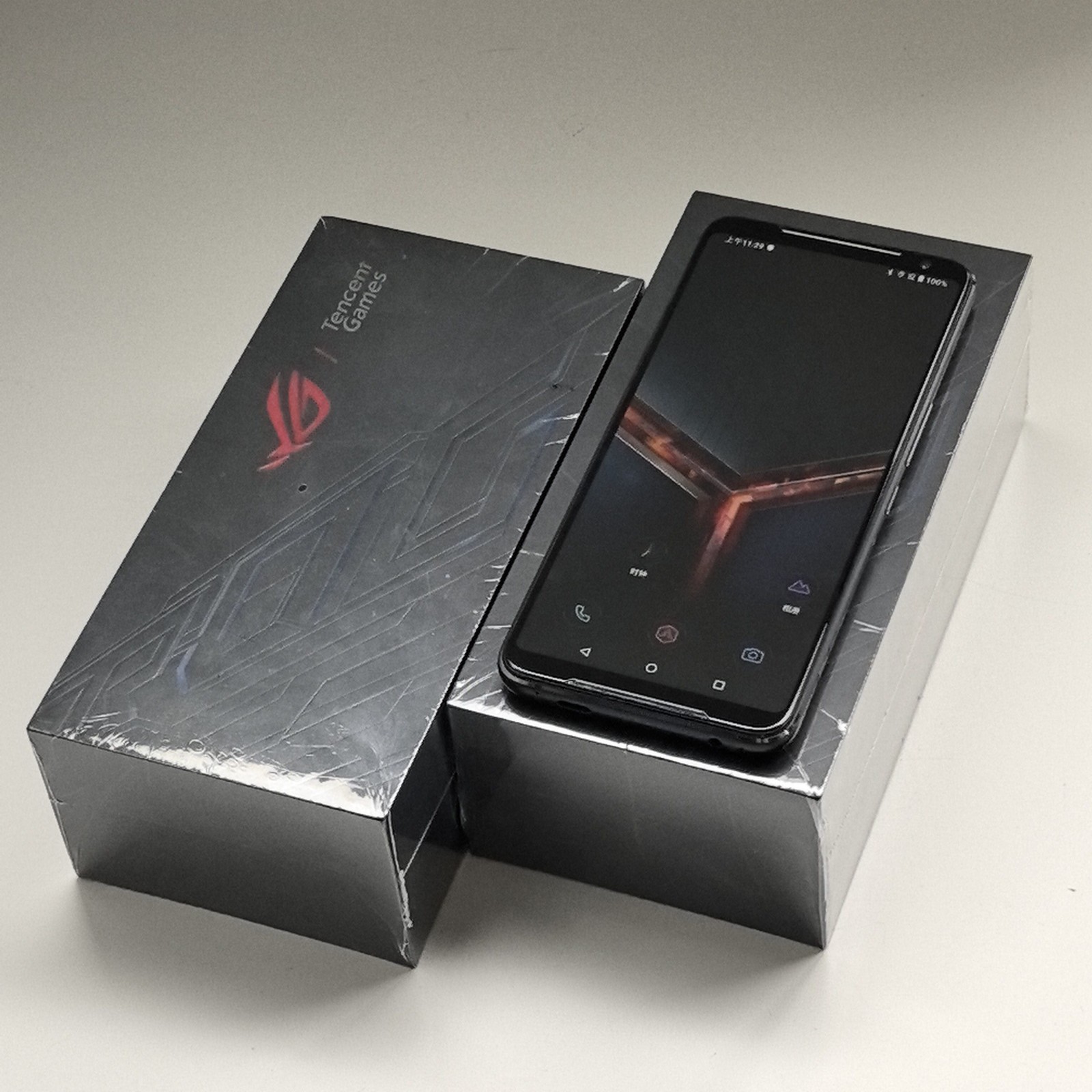 Asus ROG Phone 2 II ZS660KL 1TB Android 10 Dual SIM Gaming Phone Fully working