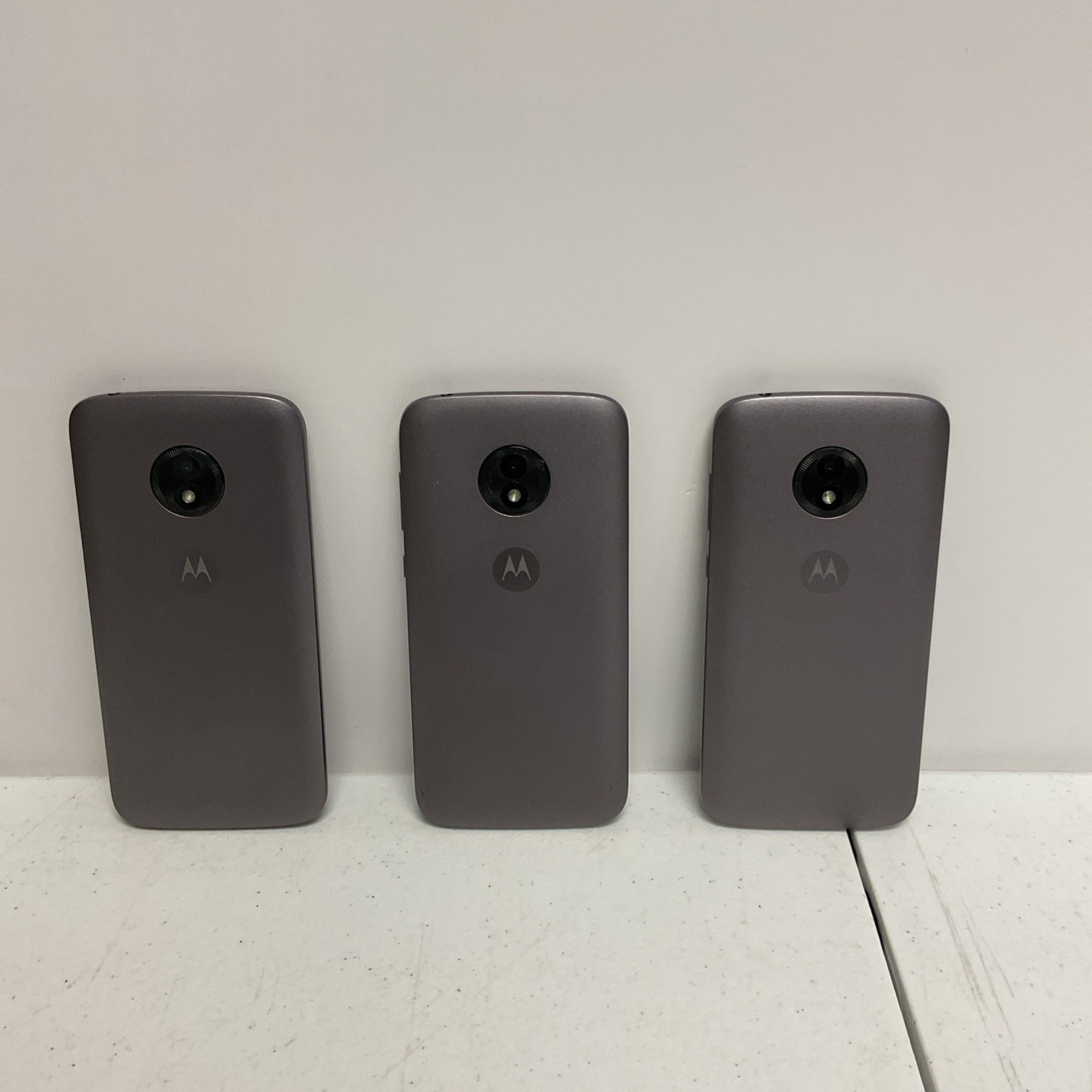Lot Of 3 Motorola Moto Smartphones E5, G5? Sold As Is! Untested READ