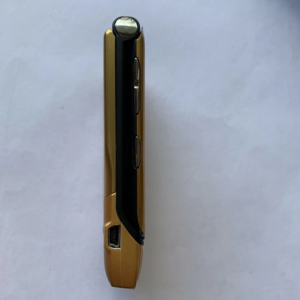 Unlocked Motorola RAZR V3i Dolce Gabbana Gold GSM Flip Bluetooth Mobile Phone