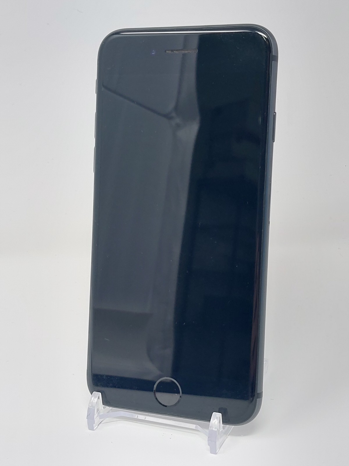 Apple iPhone 8 – 64 GB – Space Gray (Unlocked)