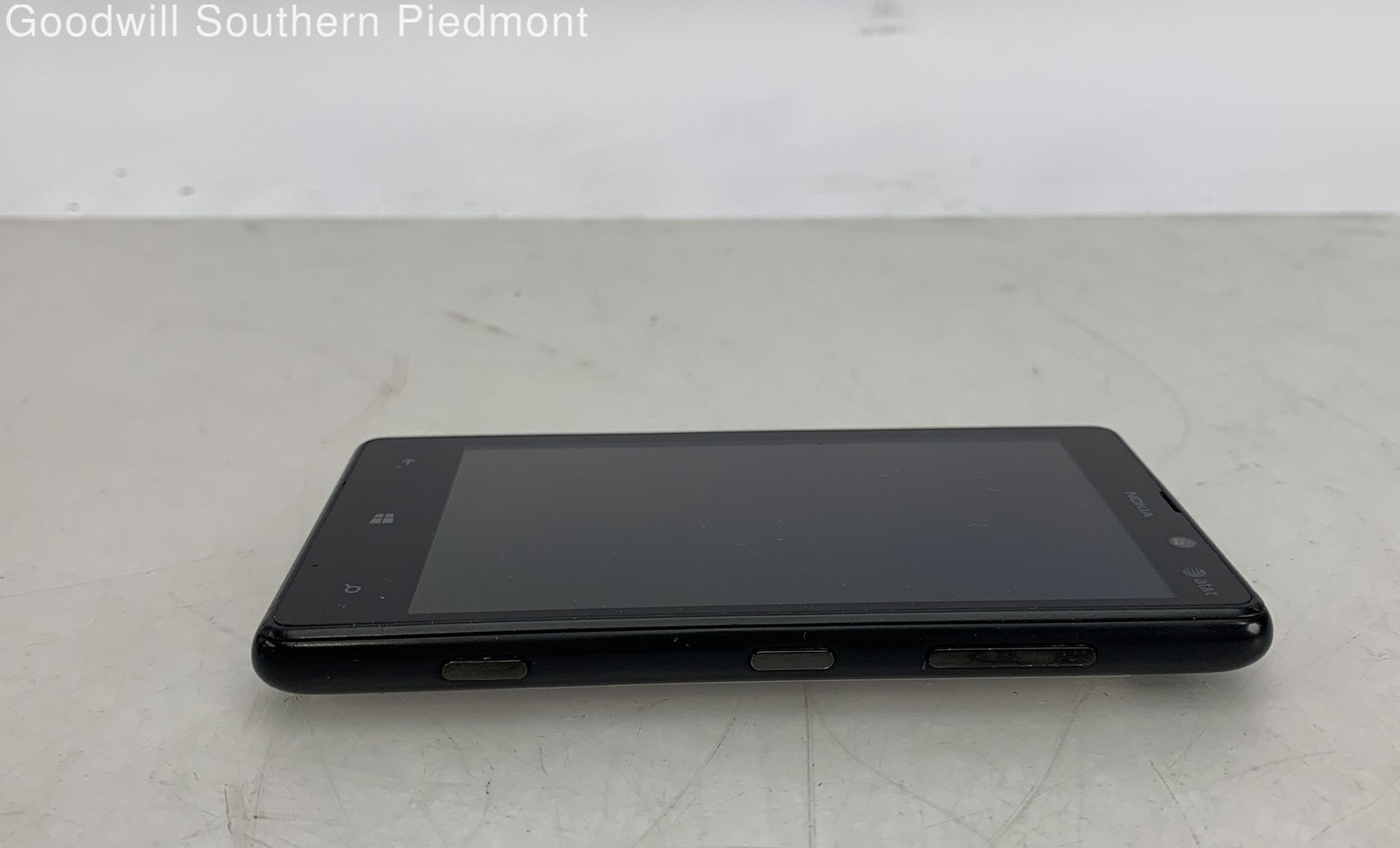 Nokia Lumina 820 8Gb Black AT&T Smartphone – Tested